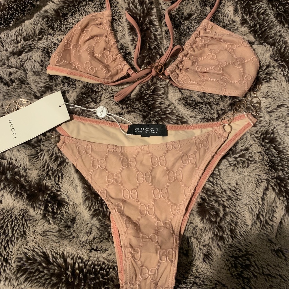 Nude bikini